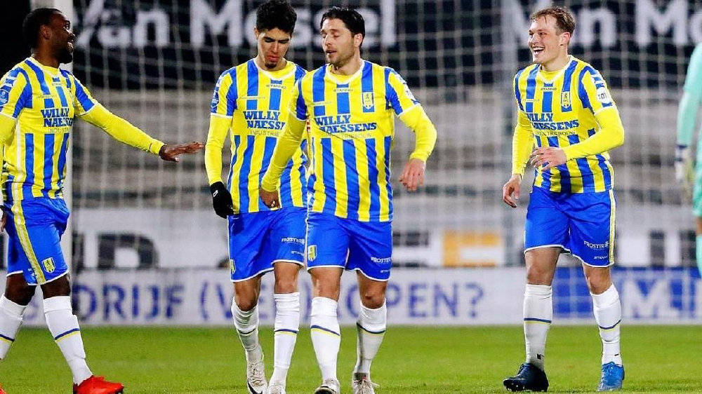 到乌克兰坚 到乌克兰坚