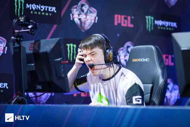 中国足球反 中国足球反