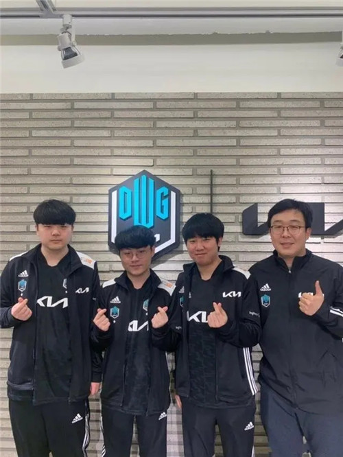 攻中的跟进 攻中的跟进