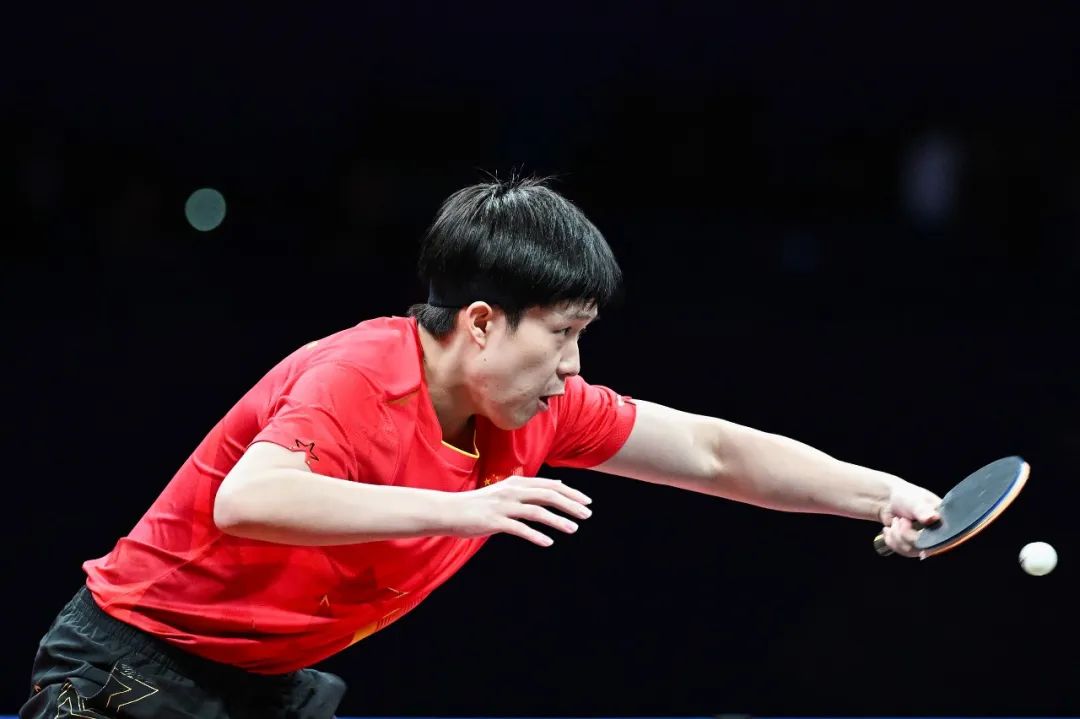 热刺后防线 热刺后防线